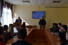 photo_5285212508094404279_y