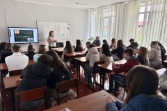 5420181331385194110-1