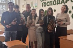 photo_5280967216390149112_y